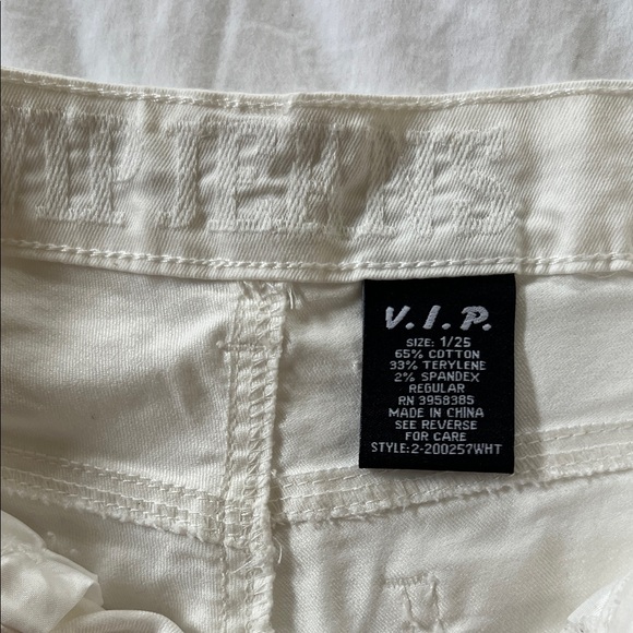 VIP Men's Cream Cargo Pants - Picture 2 of 6